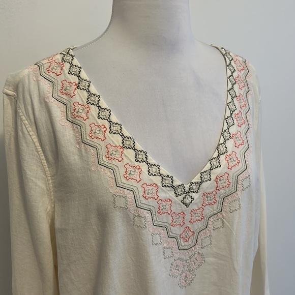 Eddie Bauer Vista Point Embroidered Tunic - Picture 5 of 10